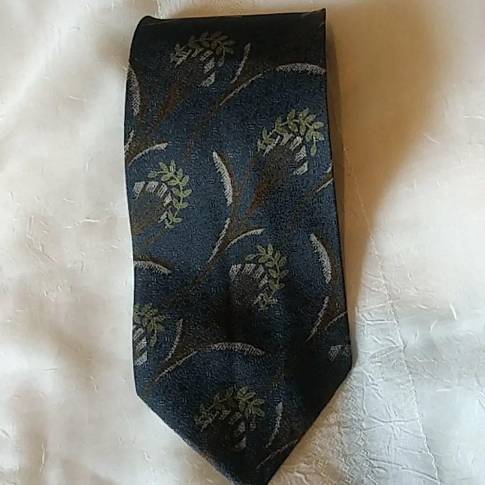 Giorgio armani tie